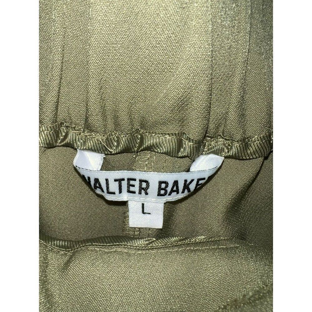 WALTER BAKER Army Green Front Pleated Elasticized Waist Savannah Shorts … - Picture 3 of 4